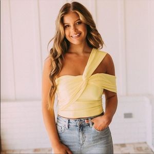 DO+BE yellow knot one shoulder top